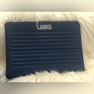 Under Armor Gear iPad case